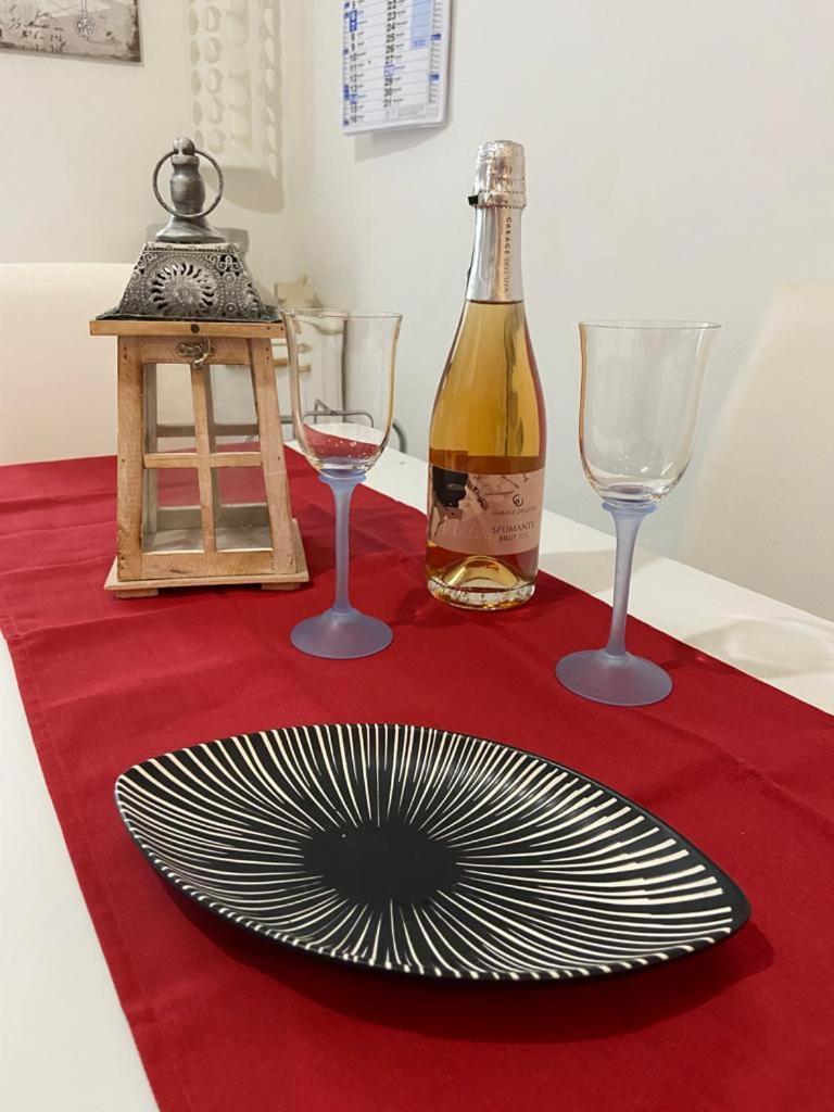 Glitter Home Специя Екстериор снимка