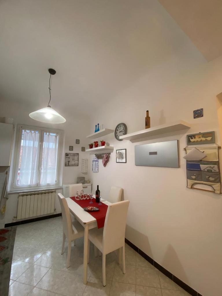 Glitter Home Специя Екстериор снимка